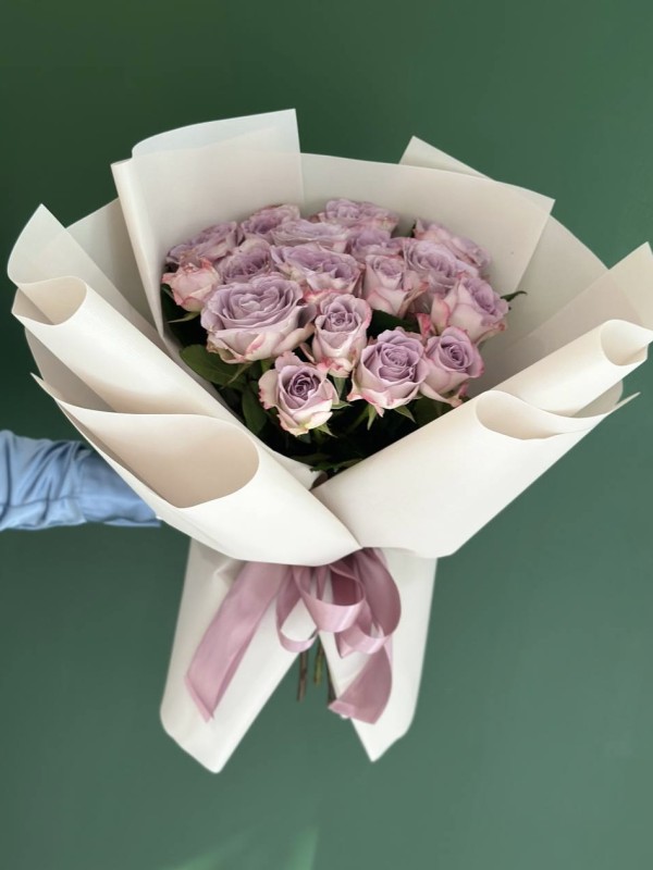 Букет з 15 троянд  Меморі  Floroom