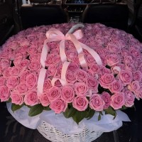 Квіти будь-якого масштабу — з доставкою від Floroom
