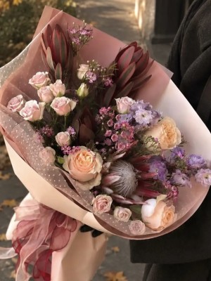 "Autumn Accent" Signature Bouquet