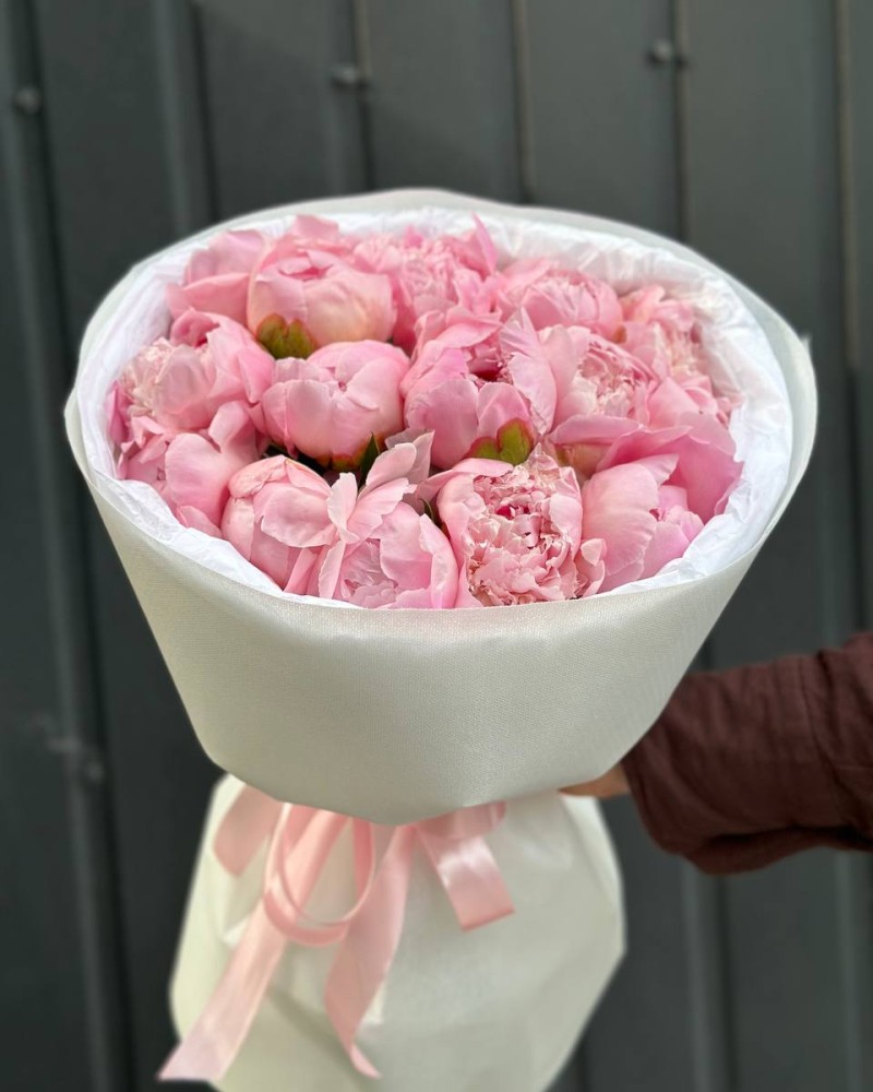Bouquet "15 pink peonies"